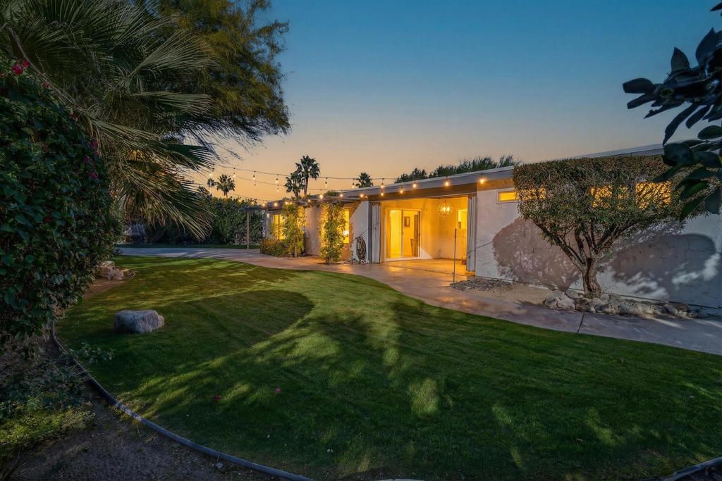 2911 N Cypress Road, Palm Springs