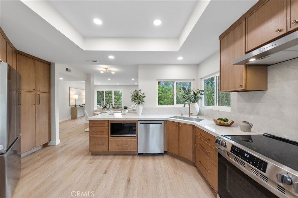 14 Highland, Irvine