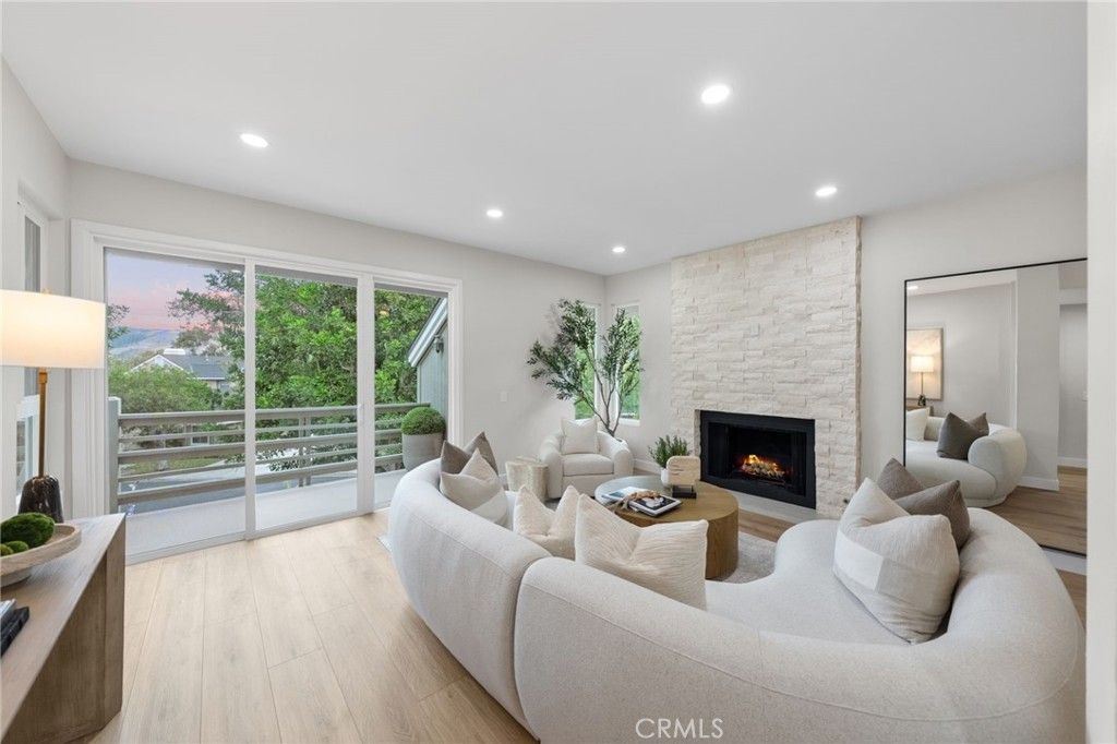 14 Highland, Irvine