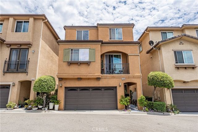 11916 Manzanilla Lane, Los Angeles