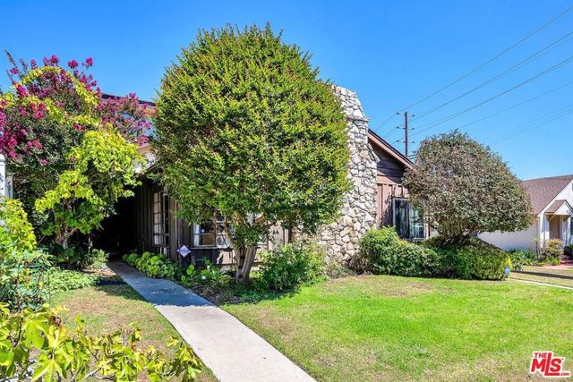 1766 Midvale Avenue, Los Angeles