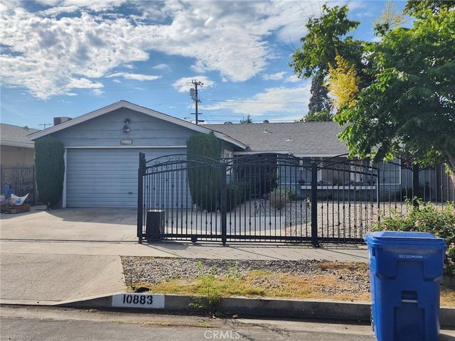 10883 Vinedale, Sun Valley