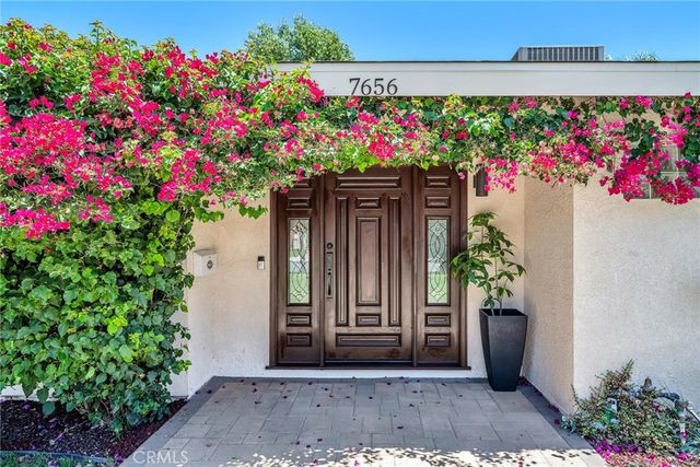 7656 Lasaine, Northridge
