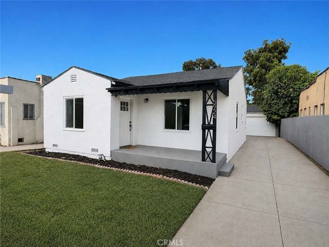 5924 Lewis, Long Beach