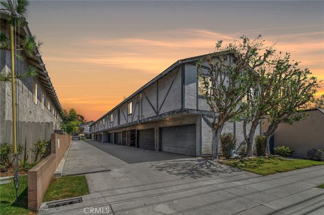 9441 Flower Street # 203, Bellflower