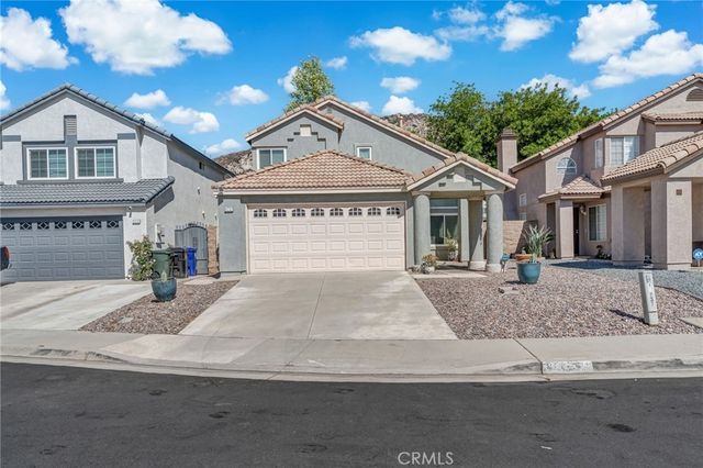 11737 Puerto Real Rd, Fontana