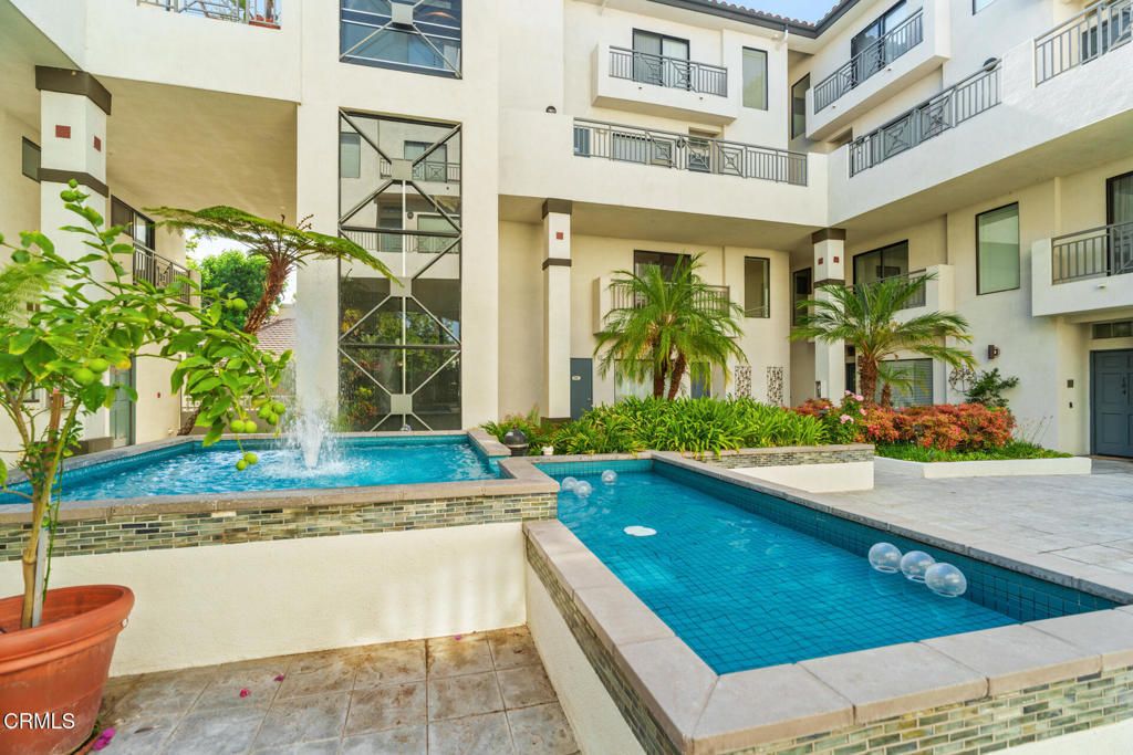 111 S Oak Knoll Avenue # 107, Pasadena