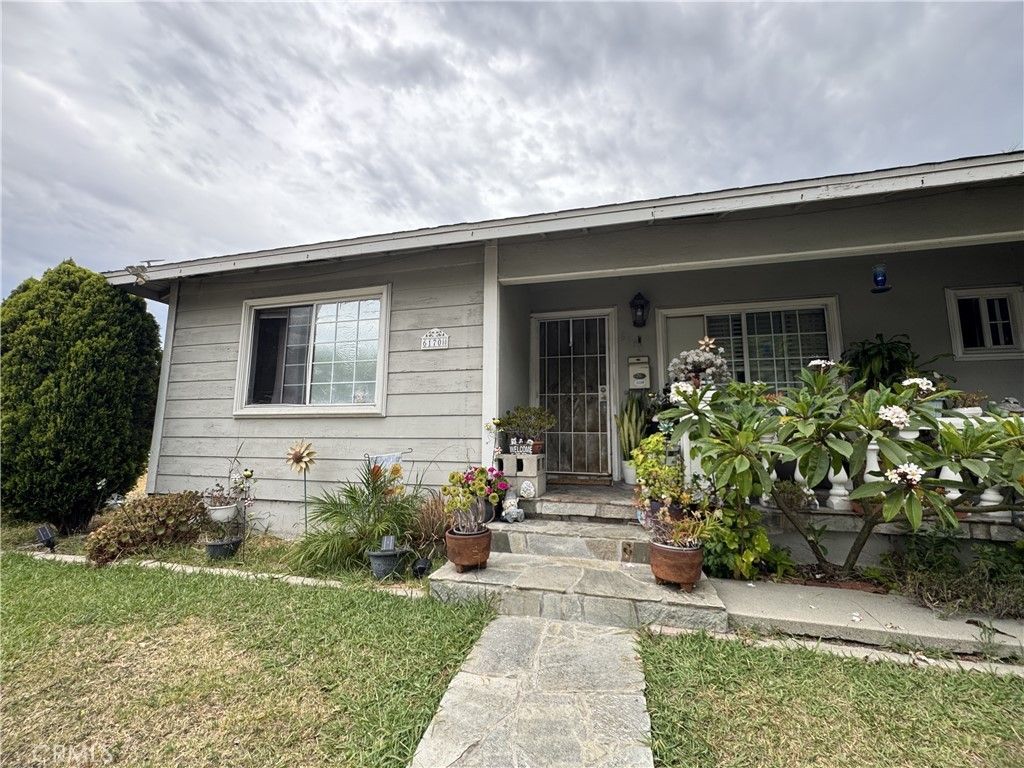6170 Downey Avenue, Long Beach