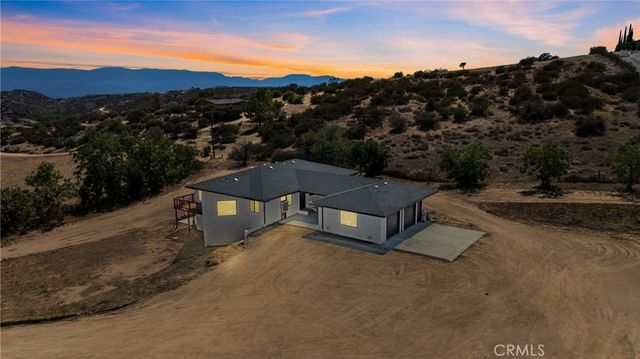 40585 Lakeshore Boulevard, Aguanga