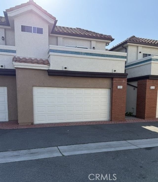 1265 S Neveen, Anaheim