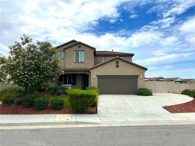 1136 Poinsettia Circle, Calimesa