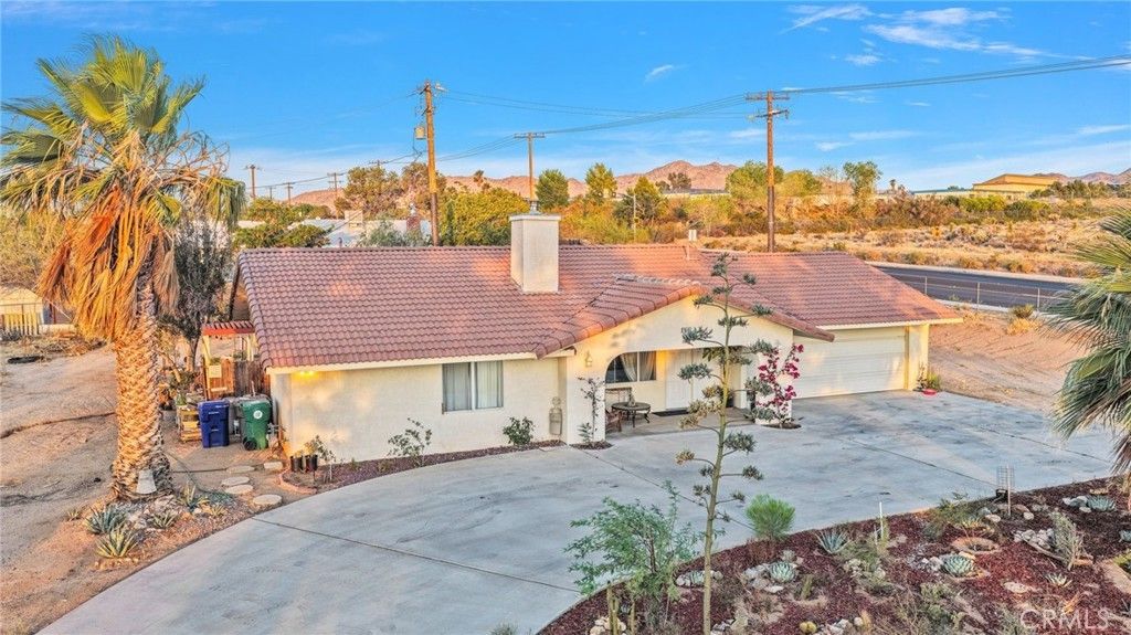 7685 Hilton, Yucca Valley