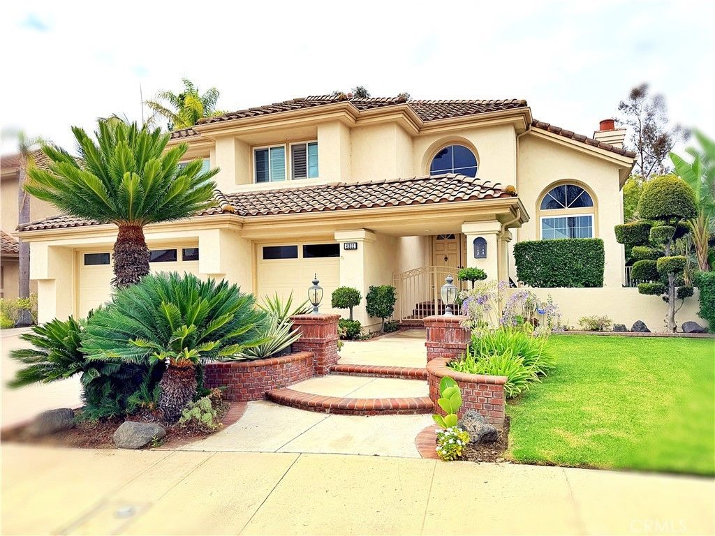 8312 E Hillsdale, Orange