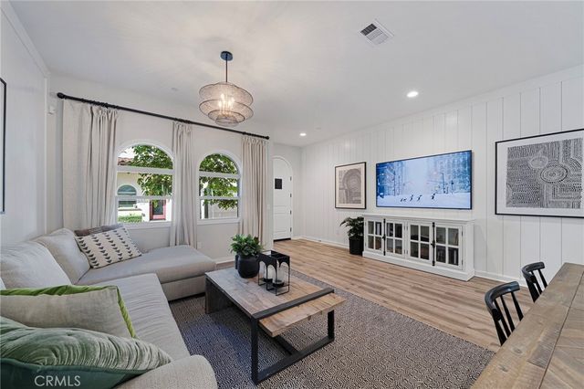 786 Francesca, Walnut