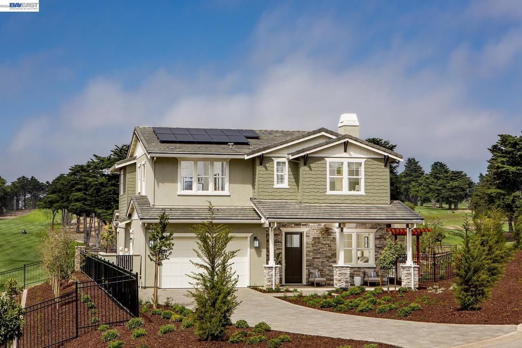 1659 Fairway Dr, Seaside