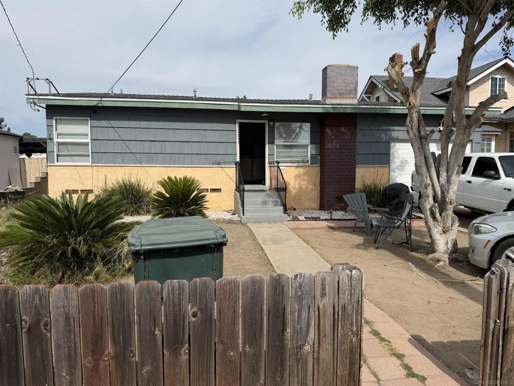 705 Harbison Avenue, National City