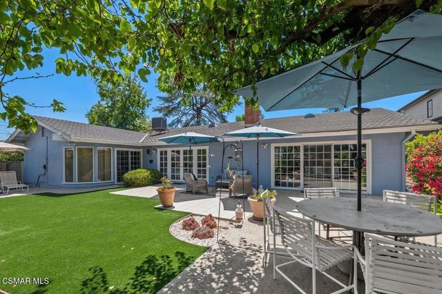 17701 Corinthian Drive, Encino
