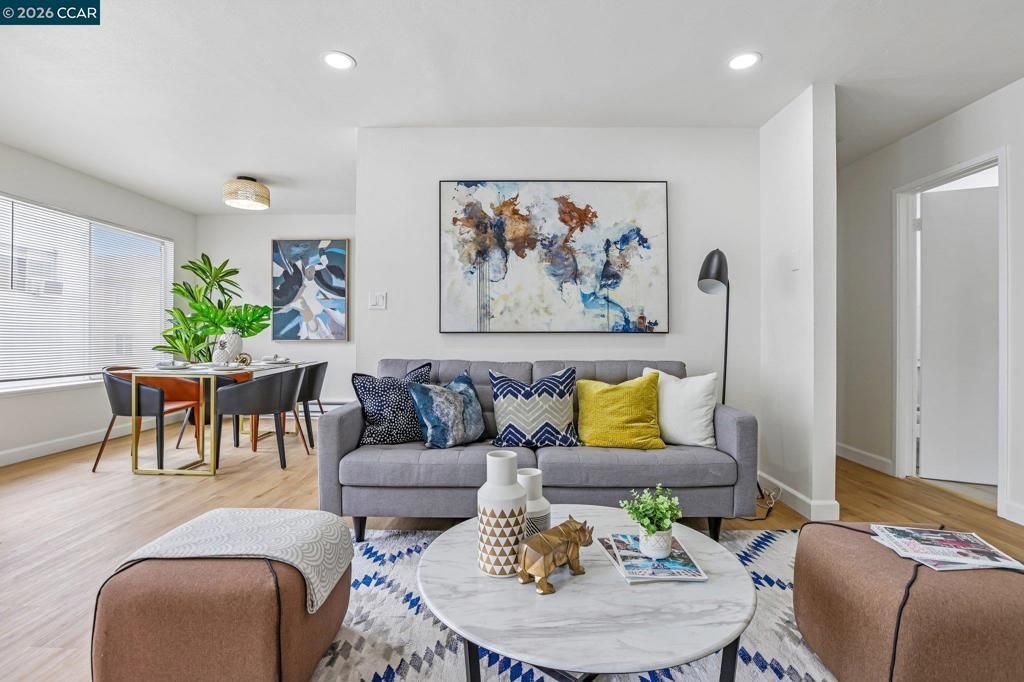 424 Staten # 308, Oakland
