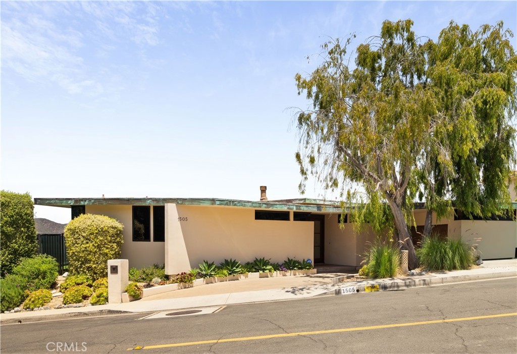 Photo of Listing #OC26160001