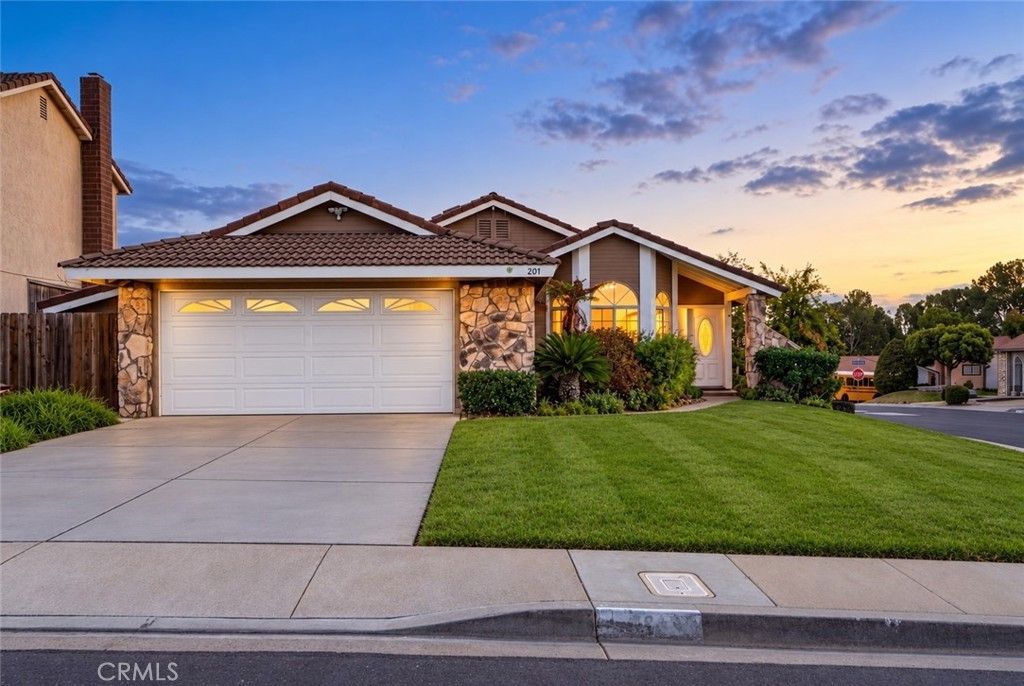 201 S Brookside Court, Anaheim