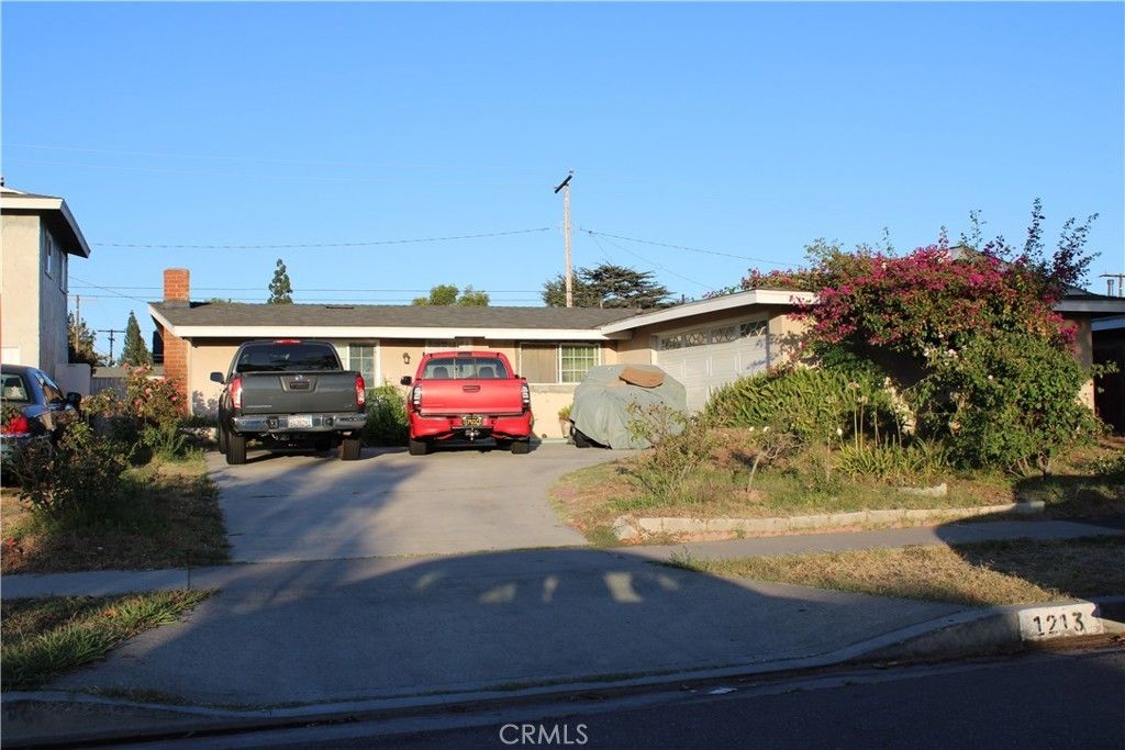 1213 S Corta Drive, Santa Ana
