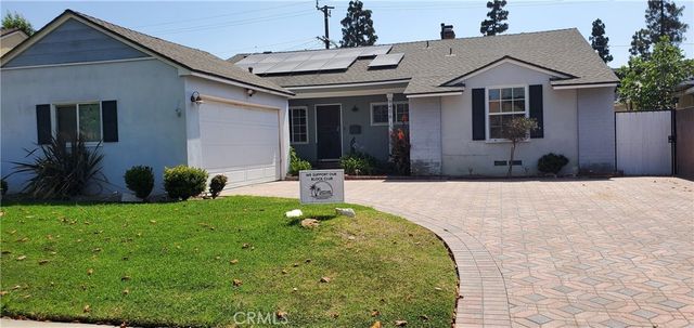 9406 S 10th, Inglewood
