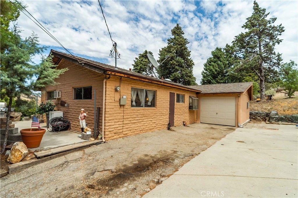 42766 Ranch Club Road, Lake Hughes