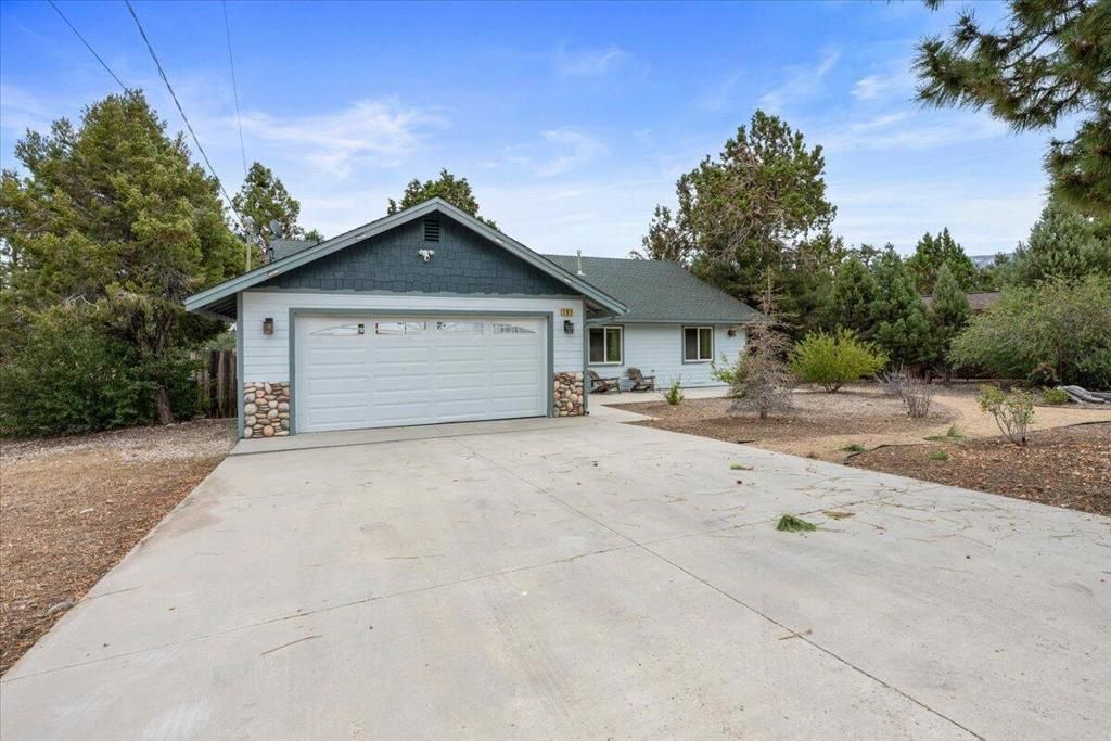 187 Dixie Lee Lane, Sugarloaf