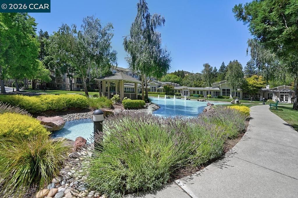 1840 Tice Creek Dr # 2205, Walnut Creek