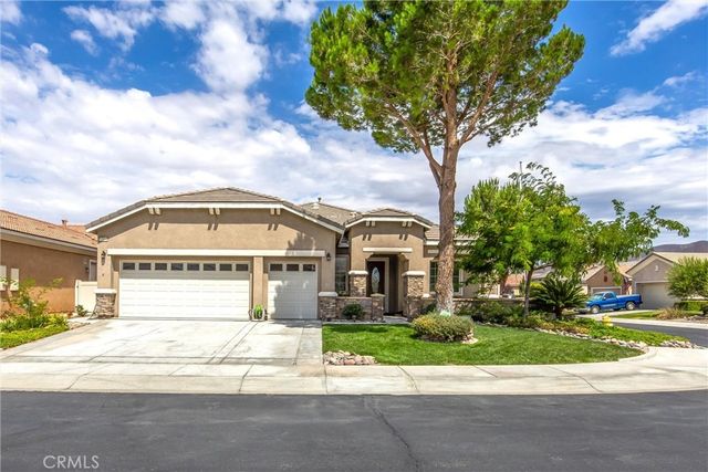 10041 El Dorado, Apple Valley