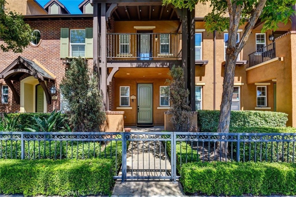 712 S Olive, Anaheim