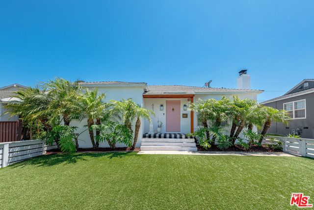 6616 W 87th Street, Los Angeles