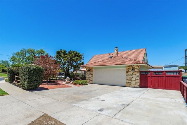 315 E Monterey, Corona