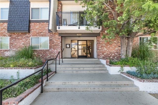 5252 Coldwater Canyon # 202, Sherman Oaks