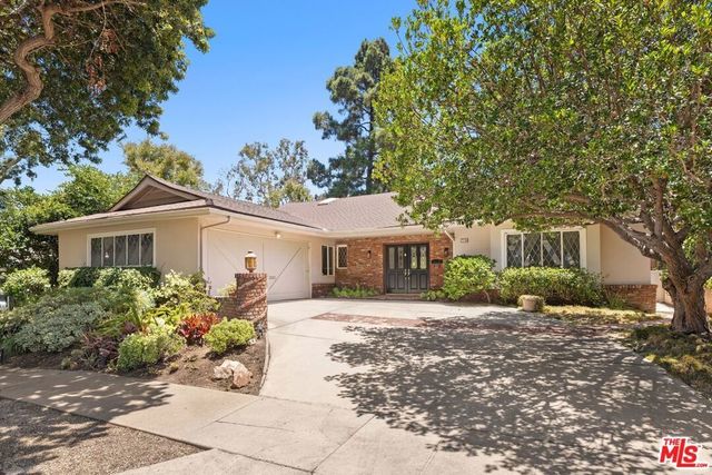 2730 Anchor Avenue, Los Angeles