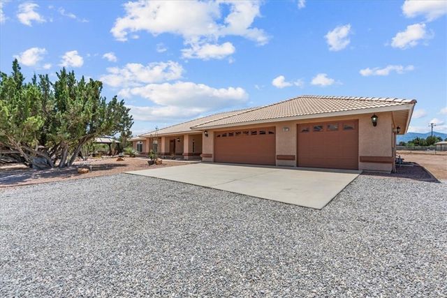 6977 Kourie Way, Oak Hills