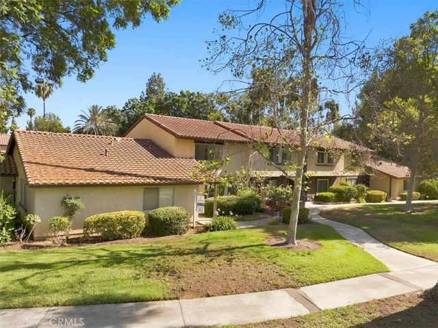 2749 Tropicana Dr, Riverside