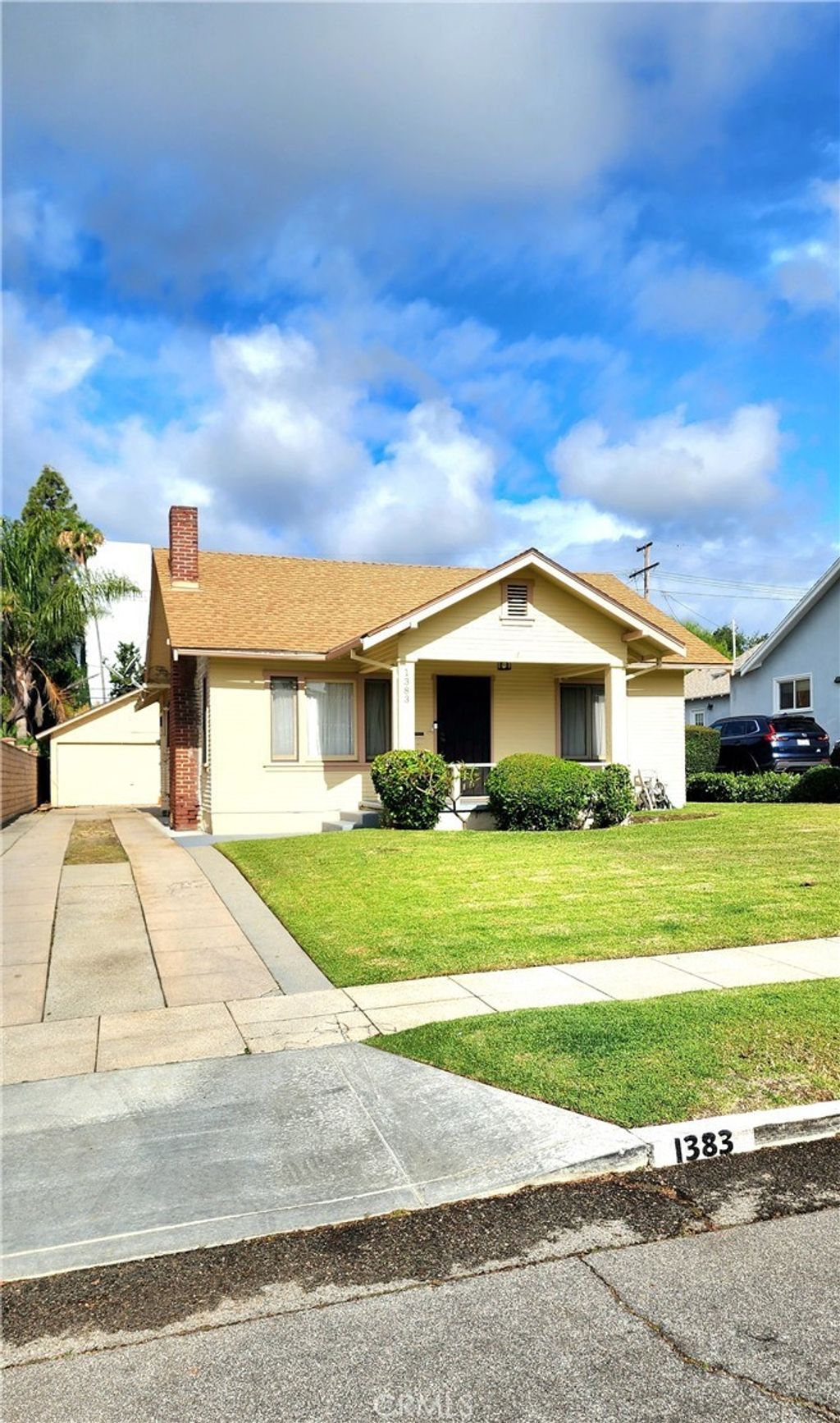 1383 N Oxford, Pasadena