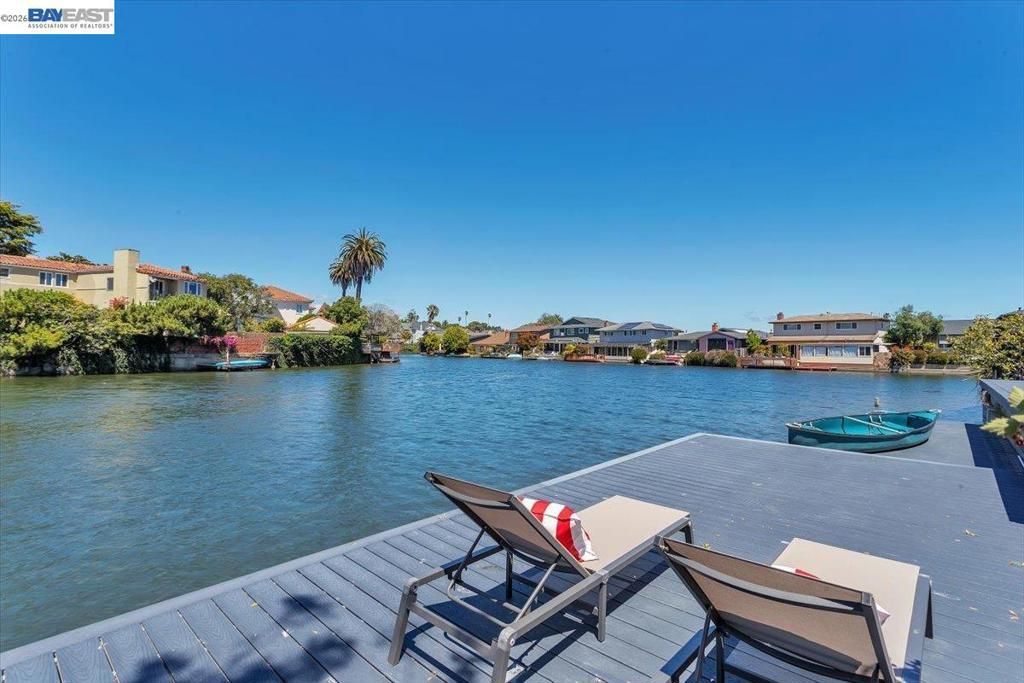 612 Fortress Isle, Alameda