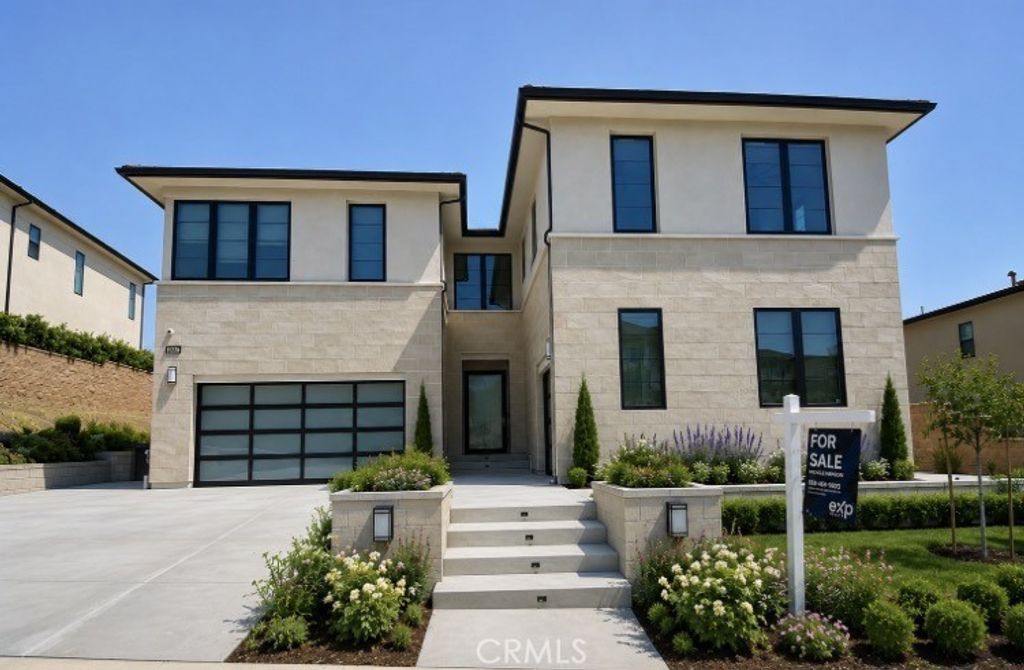 11926 N Churchill Way, Porter Ranch