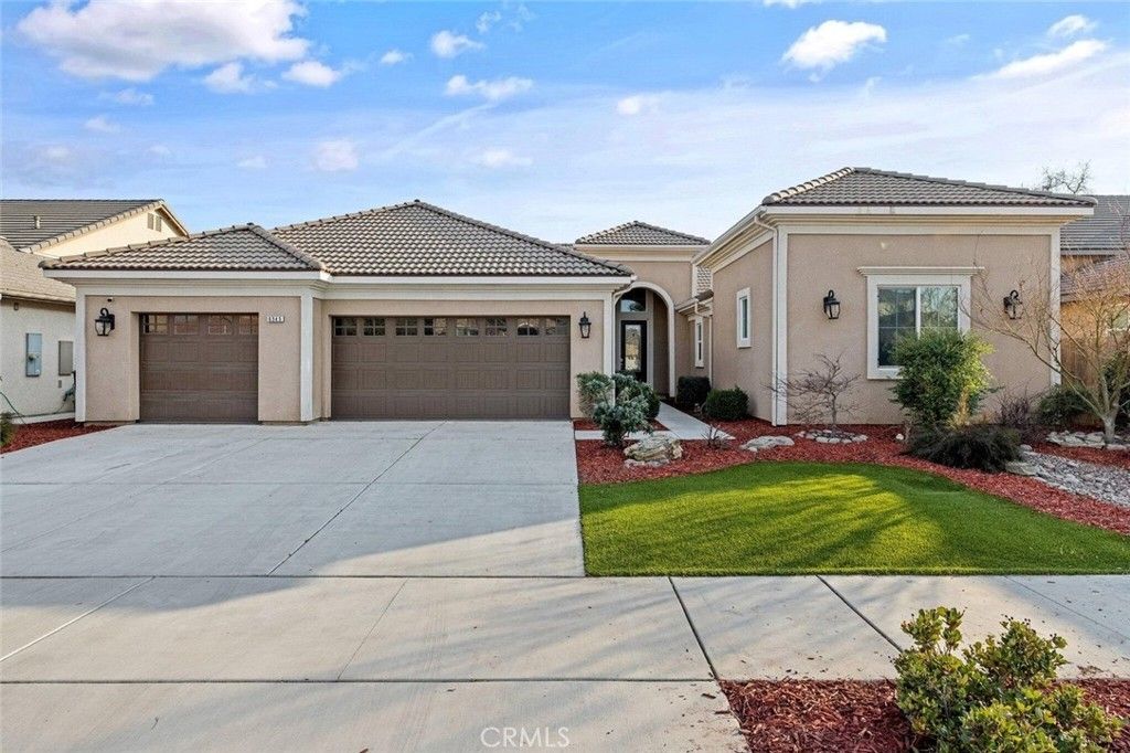 6545 W Wren, Visalia