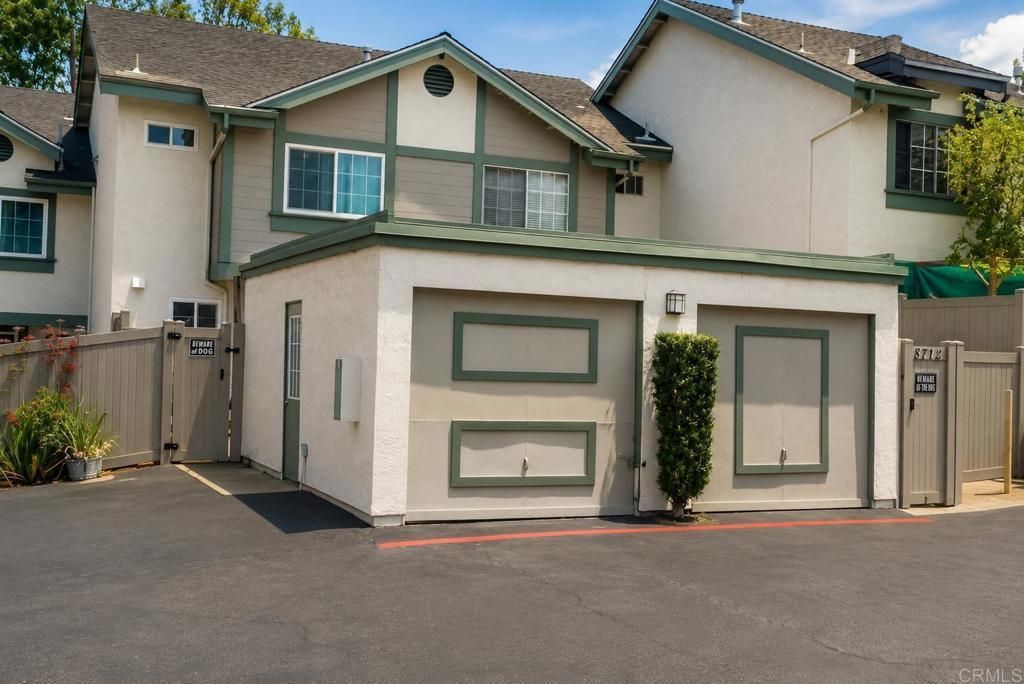 8710 Spring Canyon Drive, Spring Valley