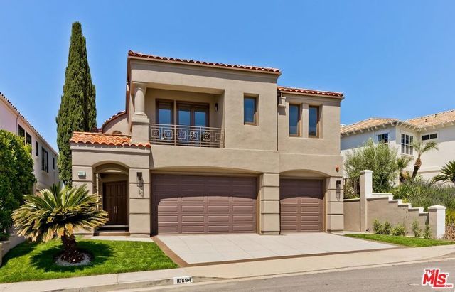 16694 Calle Arbolada, Los Angeles