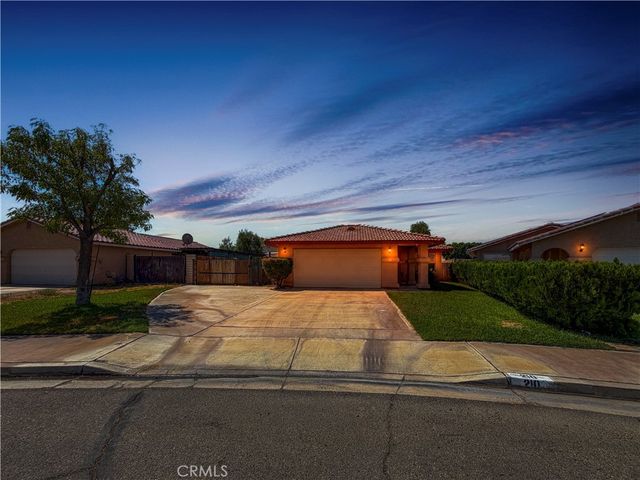 210 E Oasis, Blythe