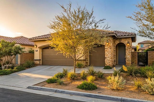 80268 Platinum Way, La Quinta