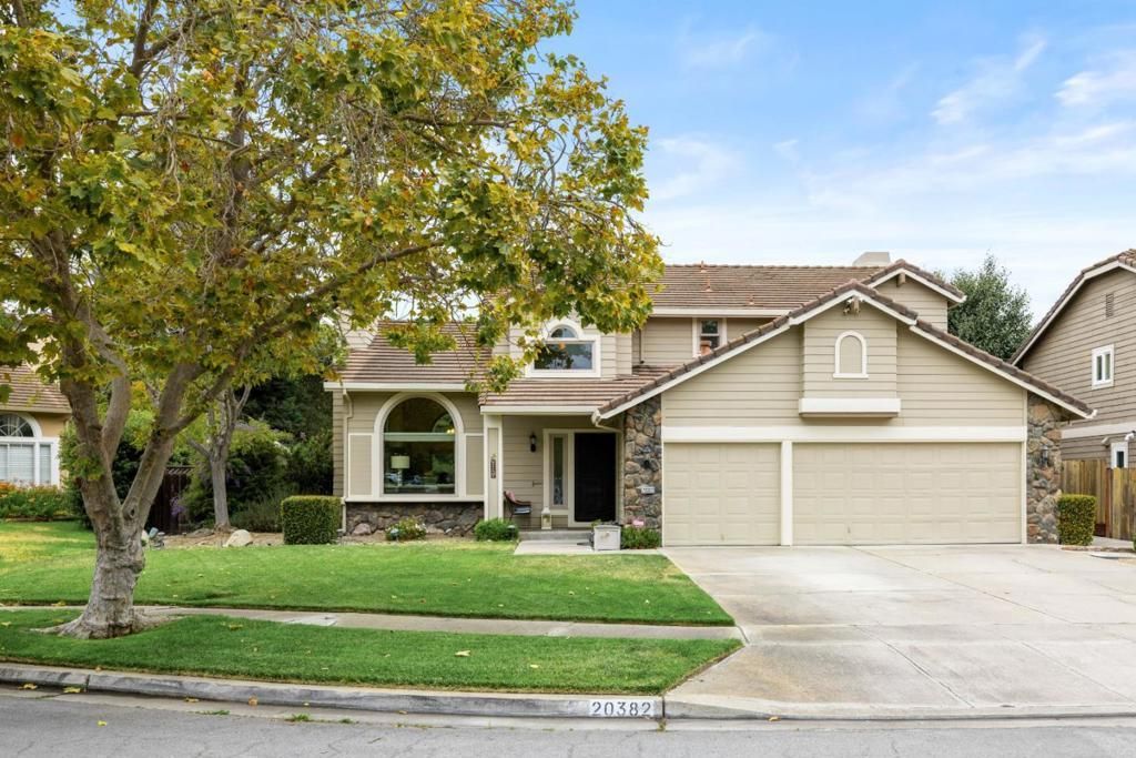 20382 Franciscan Way, Salinas