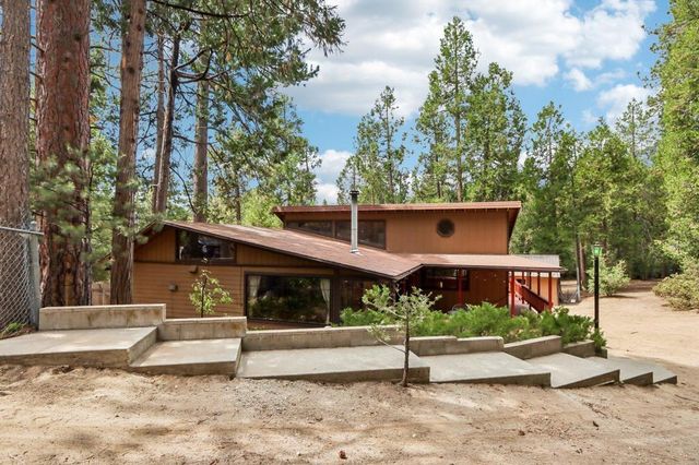 54820 Fern Drive, Idyllwild