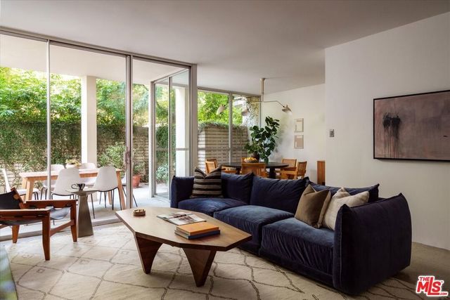 4455 Los Feliz Boulevard # 106, Los Angeles