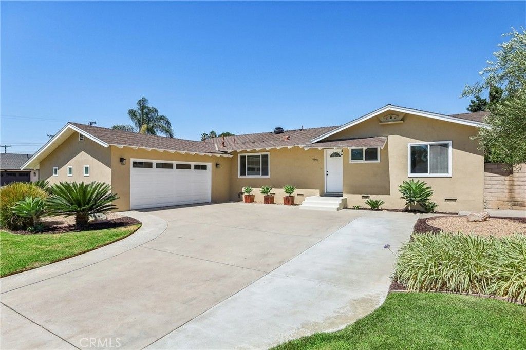 1891 Running Branch Way, Tustin