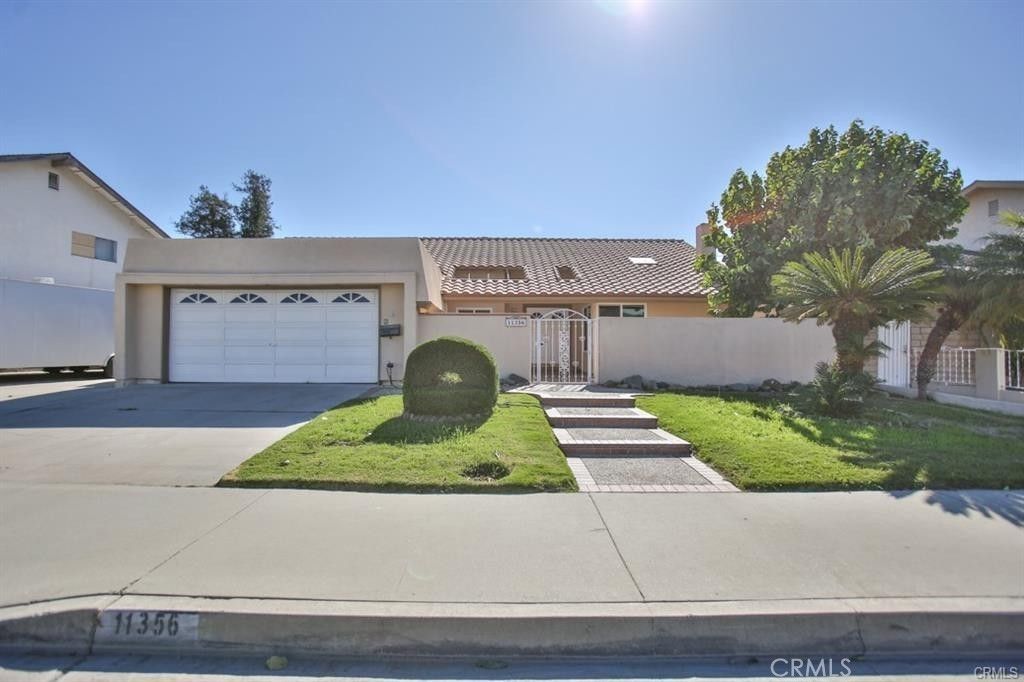 11356 Stonecress, Fountain Valley